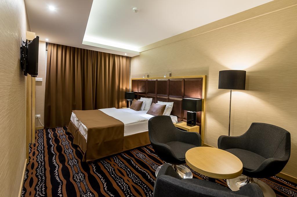 Aquaticum Debrecen Termal & Wellness Hotel Экстерьер фото